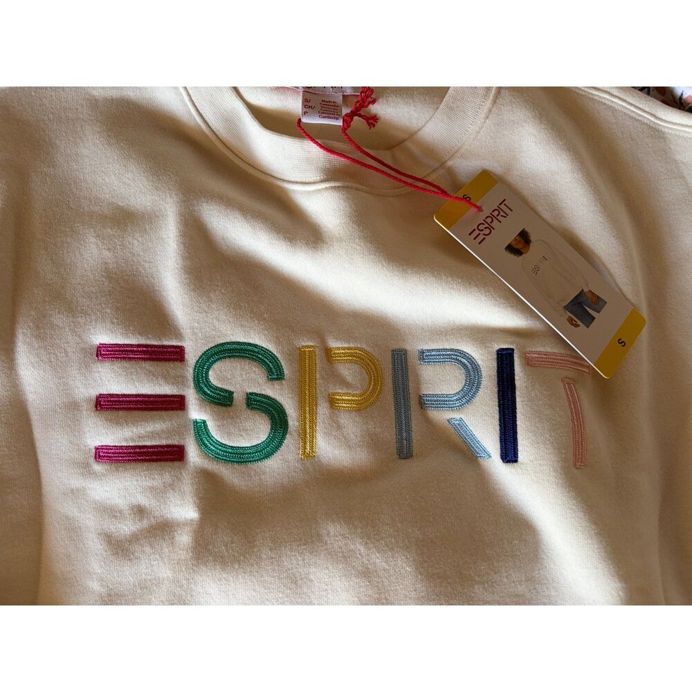 NWT Cream Color Esprit Viral Sweatshirt Size Small - Picture 3 of 4